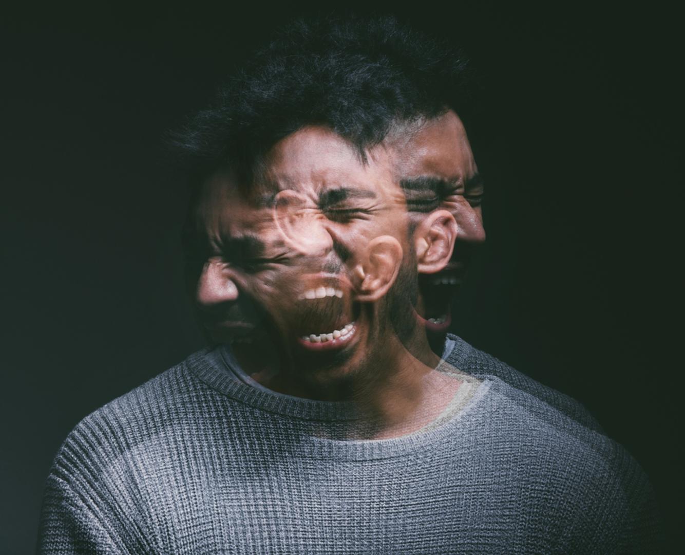 Strijelac strahuje od ograničenja, monotonije i gubitka slobode. Najgore mu je kad ga sputavaju okviri bez smisla. Bježi u daljine, fizičke ili mentalne, čim osjeti stegu. Slobodu pronalazi kad u obvezama otkrije svrhu. Plan s fleksibilnim rubovima najbolji je lijek njegovoj tjeskobi.