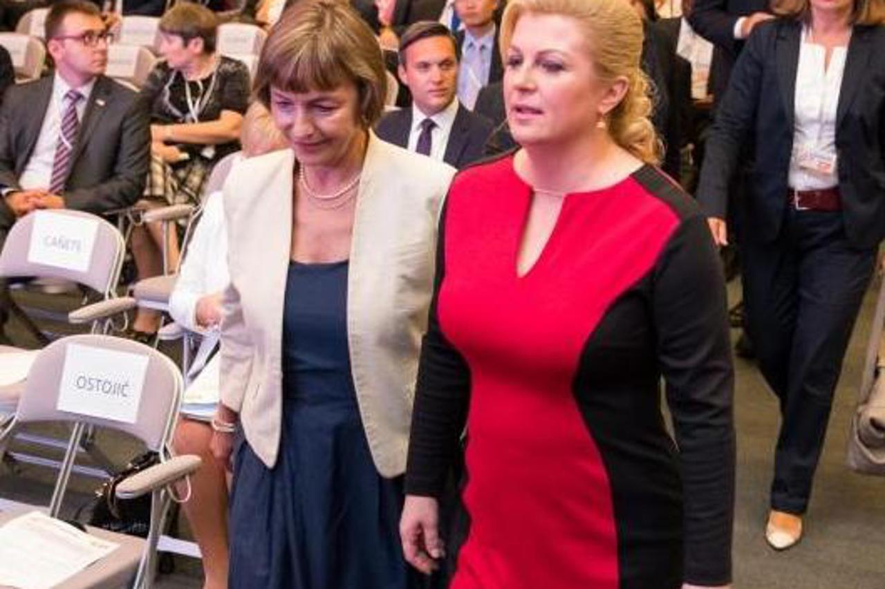 Vesna Pusić i Kolinda Grabar Kitarović 