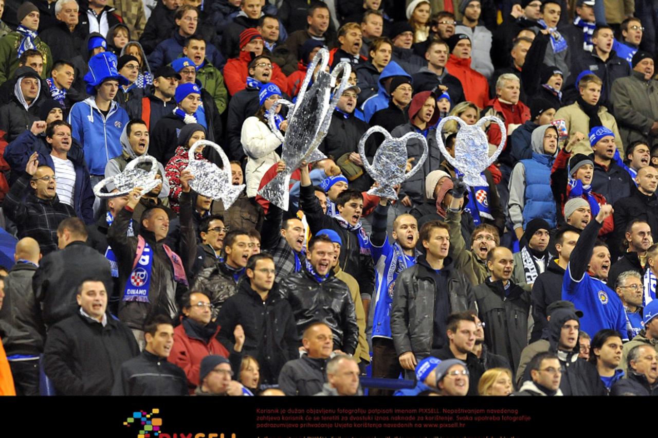 \'18.10.2011., Maksimir, Zagreb - Nogometna utakmica 3. kola skupine D Lige prvaka, GNK Dinamo - Ajax. Navijaci Dinama, Bad Blue Boysi.  Photo: Goran Stanzl/PIXSELL\'
