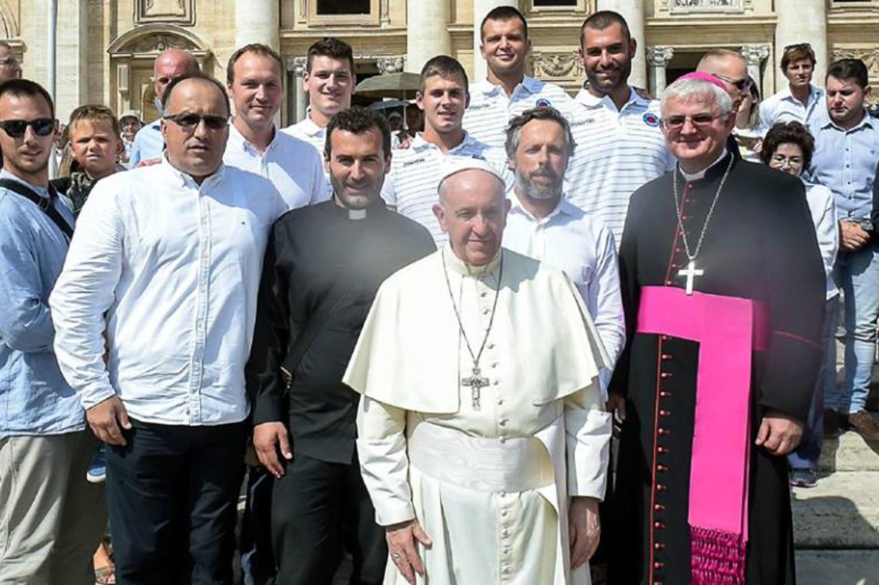 Vaterpolisti Juga kod pape Franje