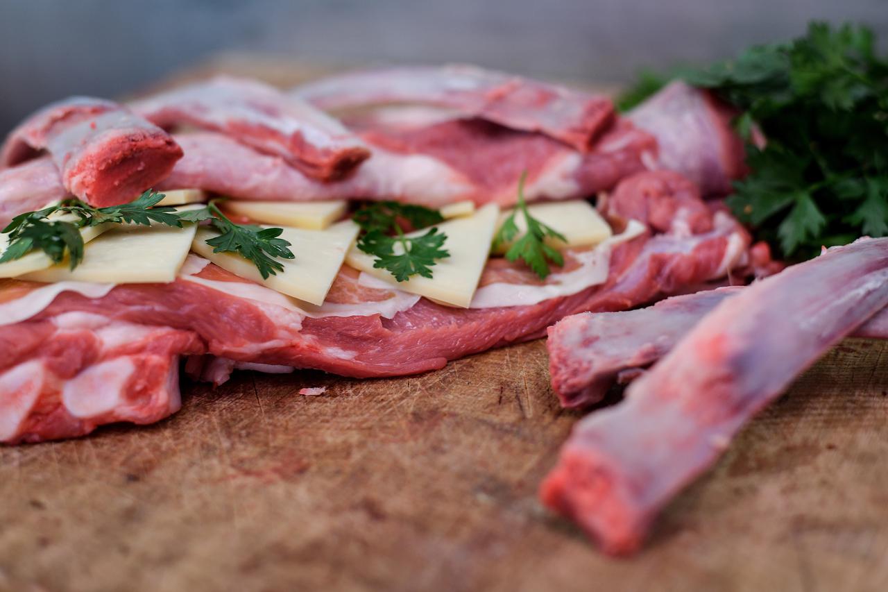 MESO Junetina i svinjetina skuplji