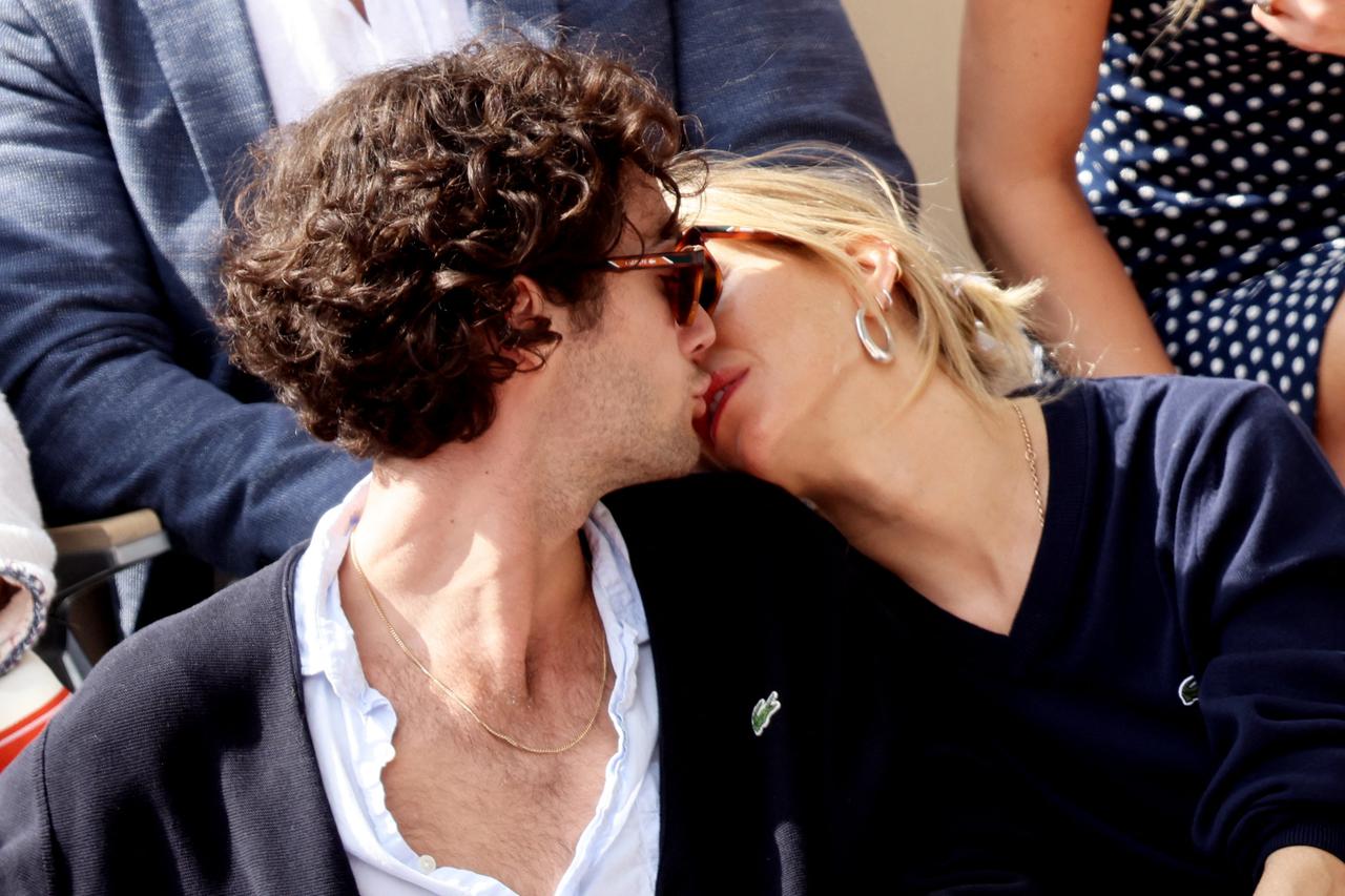 Sienna Miller čeka drugo dijete s 15 godina mlađim