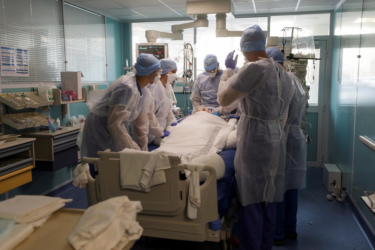 Hospitalisations of COVID-19 patients rise in Marseille