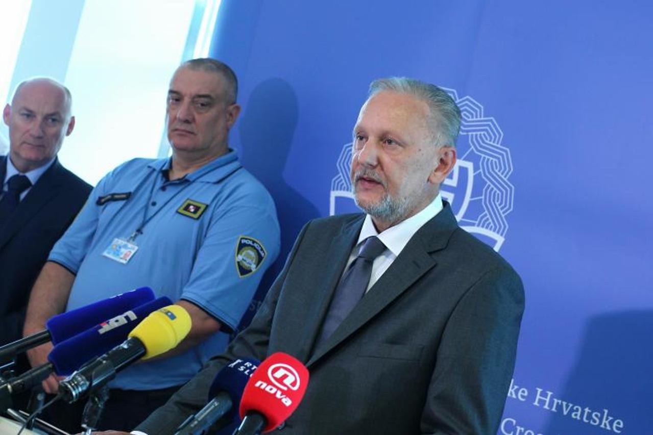 Davor Božinović