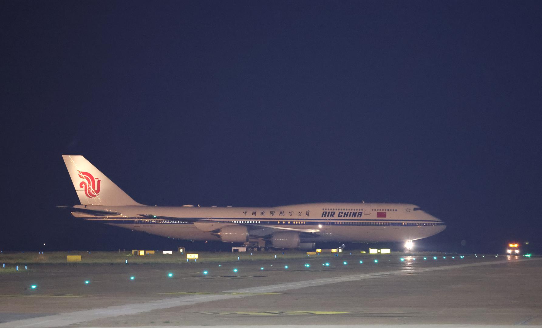 (240507) -- BELGRADE, May 7, 2024 (Xinhua) -- Chinese President Xi Jinping's plane arrives in Belgrade, Serbia, May 7, 2024. Xi arrived in Belgrade on Tuesday to pay a state visit to Serbia. (Xinhua/Ding Haitao) Photo: Ding Haitao/XINHUA