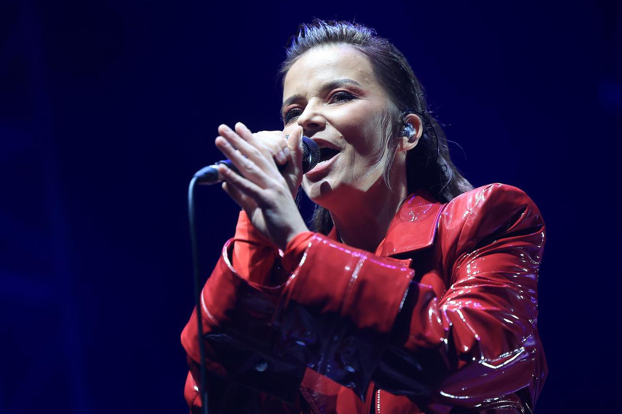 Zagreb:  Vesna Pisarović nastupila u  Ciboni 