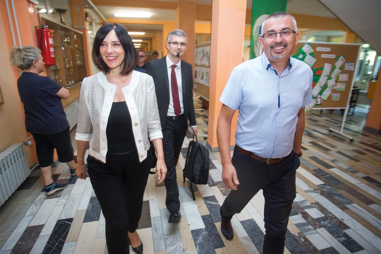 Ministrica Divjak predstavila reformu školstva ravnateljima s područja 5 slavonskih županija