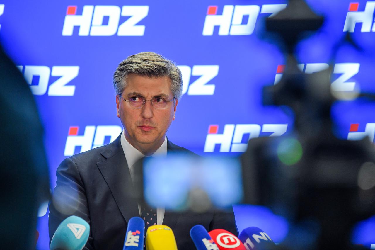 Plenković dao izjavu nakon sastanka Predsjedništva HDZ-a