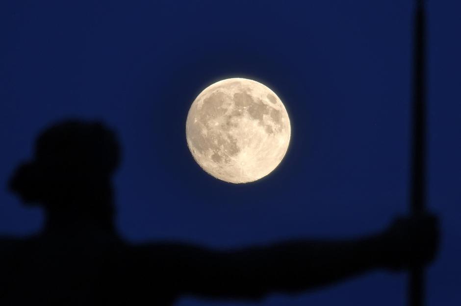 'Supermjesec' impresionirao svojom pojavom