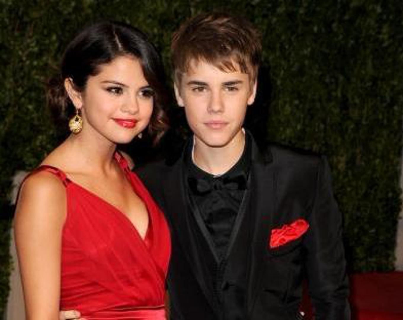 Unatoč ljubavnim usponima i padovima, Justin Bieber i Selena Gomez 2017. godinu zaokružili su ljubavnim pomirenjem.