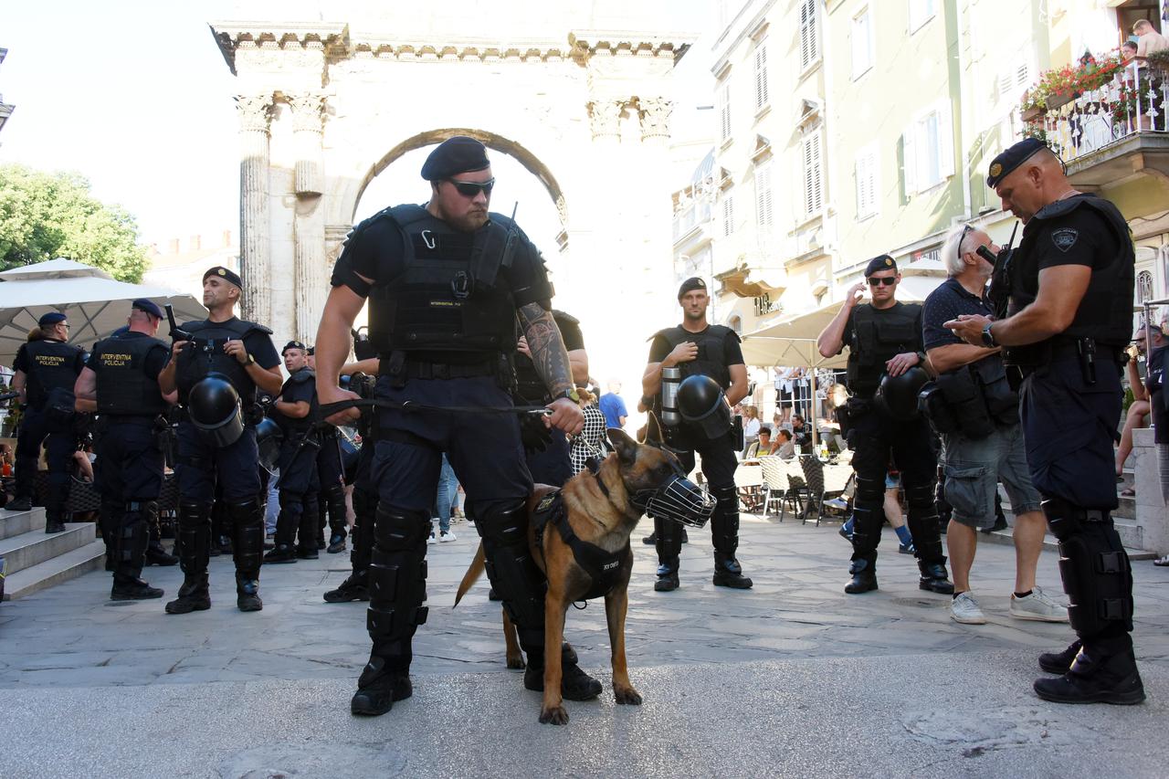 Pula: Prvi pulski Pride prošao u miru i toleranciji