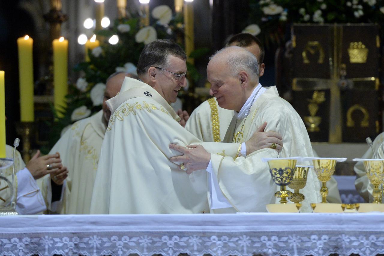 Zagreb: U katedrali se nakon svete mise oprostio Apostolski nuncij Alessandro D Errico