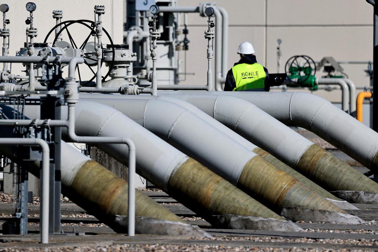 FILE PHOTO: Pipes at the landfall facilities of the 'Nord Stream 1' gas pipline in Lubmin