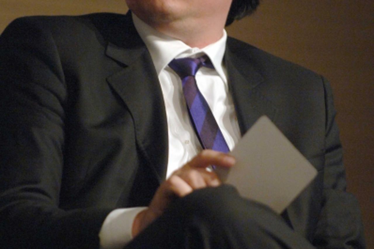 'unutrasnja-16.10.2009.,Split,Hrvatska  -danas je zapoceo trodnevni devetnaesti po redu kongres zagrebacke burze u splitskom la meridijen hotelu ,popodne je odrzan okrugli stol na kojem su sudjelovali