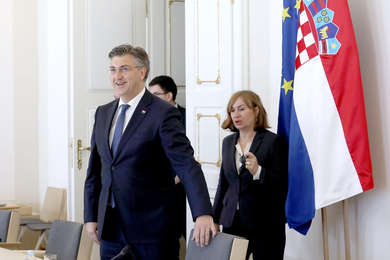 Zagreb: Andrej Plenković primio članove Viteškog alkarskog društva