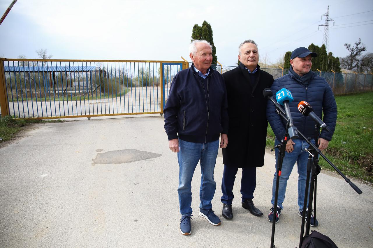 Zagreb: Kandidat za gradonačelnika, Pavle Kalinić, održao konferenciju za medije