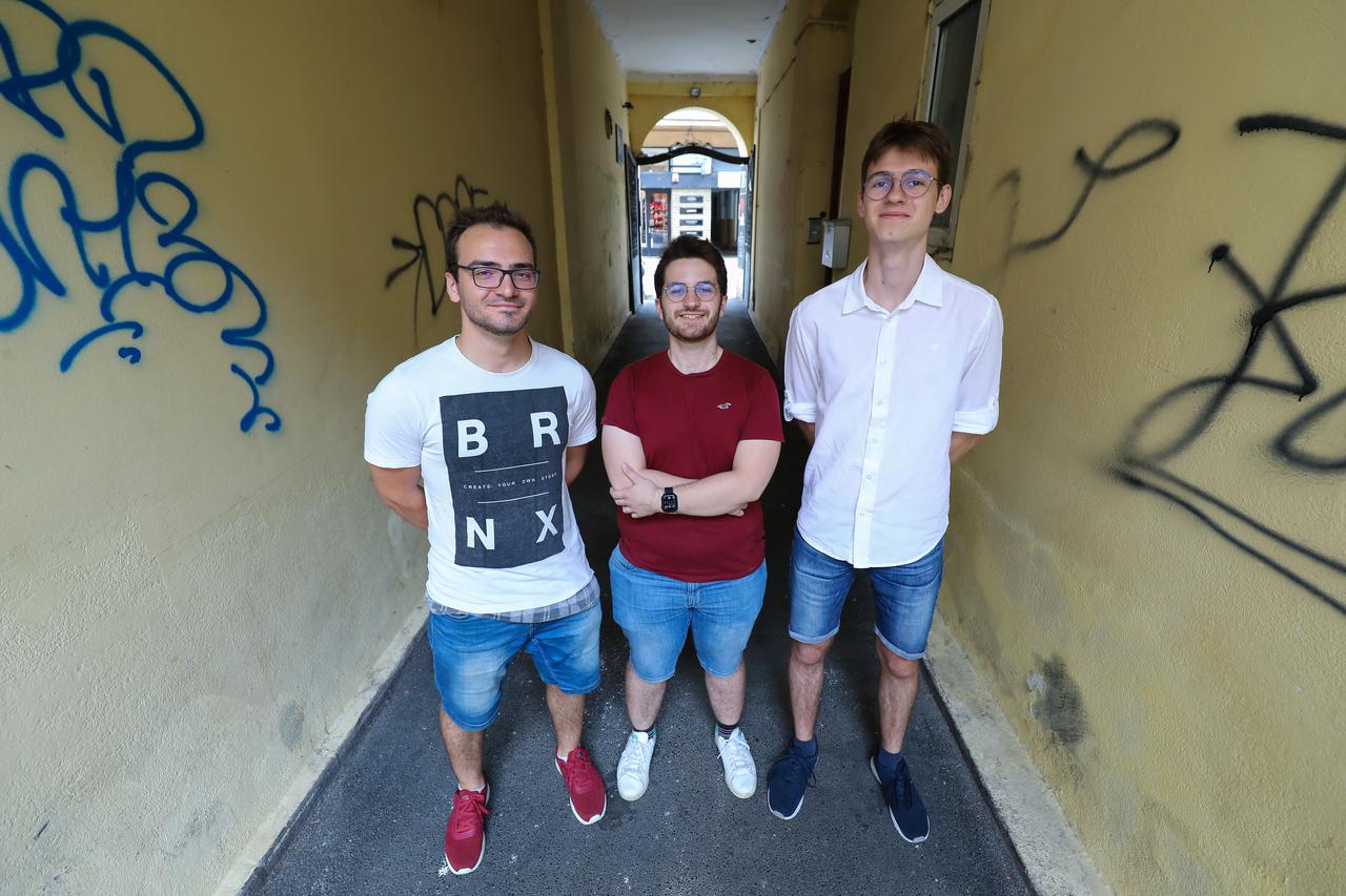 Zagreb: Studenti FER-a za aplikaciju za razvrstavanje otpada dobili Rektorovu nagradu
