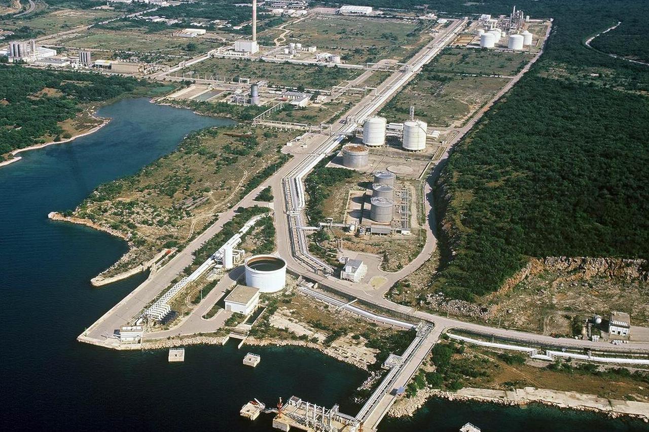 LNG terminal