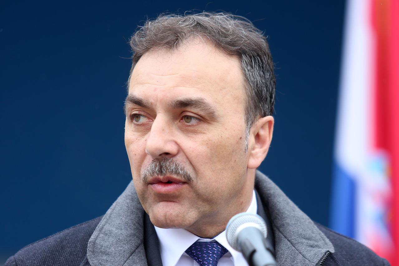 Vlaho Orepić