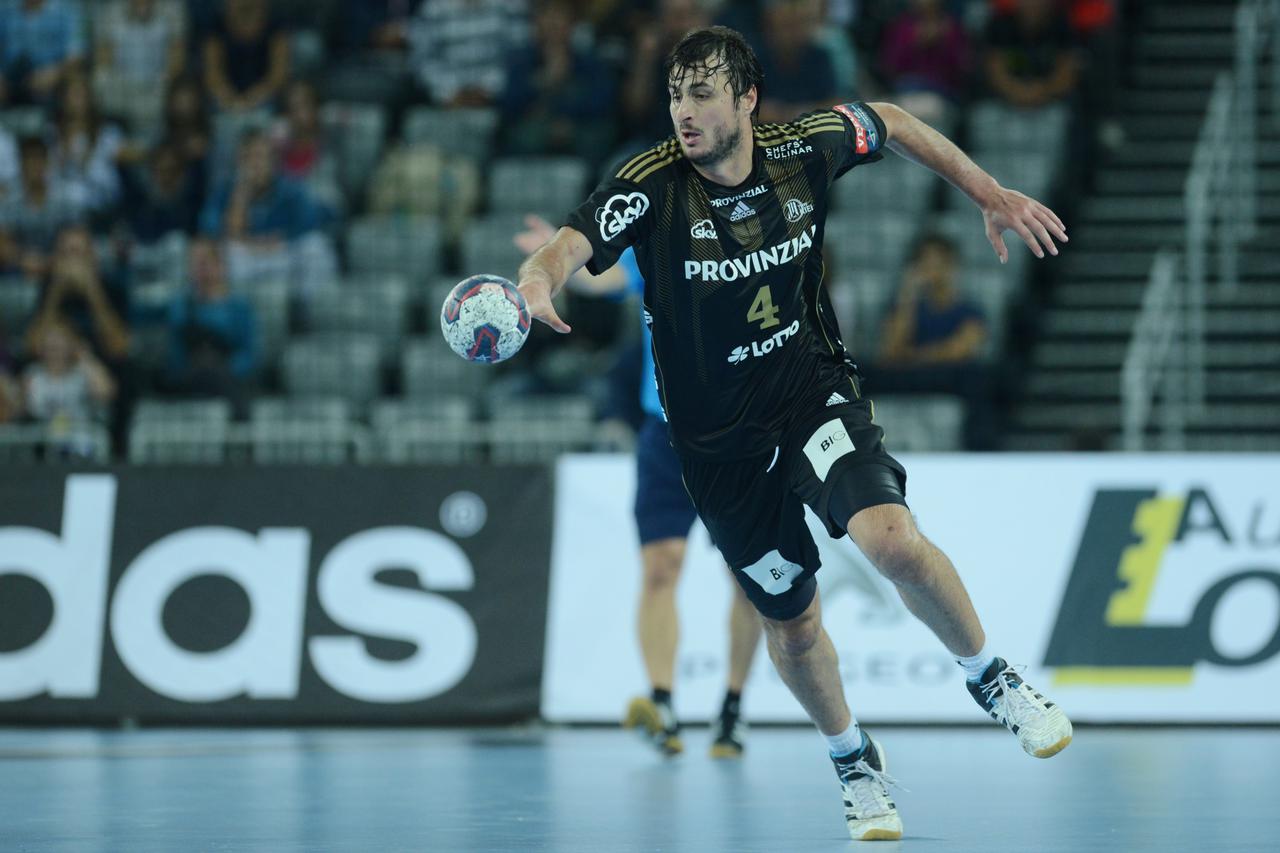 28.09.2014., Arena Zagreb, Zagreb - EHF Liga prvaka, skupina A, 1. kolo, RK PPD Zagreb - THW Kiel. Domagoj Duvnjak.  Photo: Marko Lukunic/PIXSELL