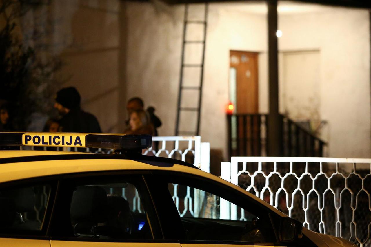 Muškarac u Sesvetama pao u šaht i preminuo