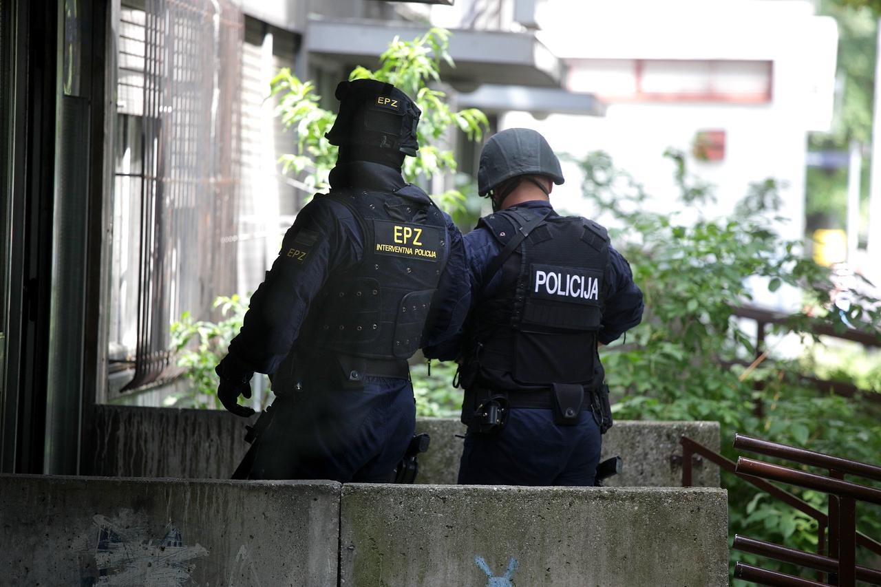 Policija u Utrinama