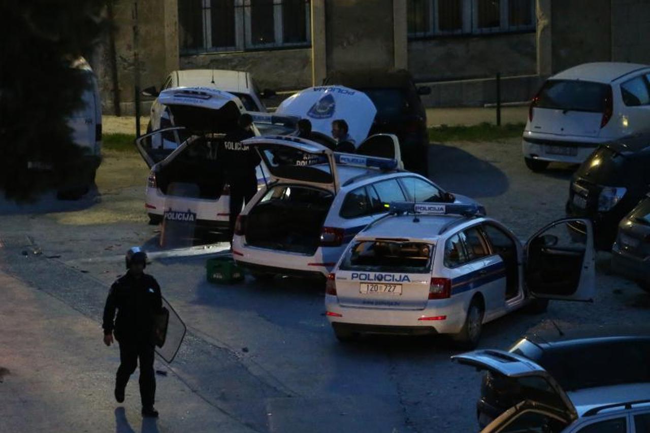 Policijski automobili u Splitu