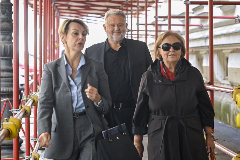 Zagreb: Dolazak Sivlija Čambera na sjednicu optužnog vijeća oko afere HAC