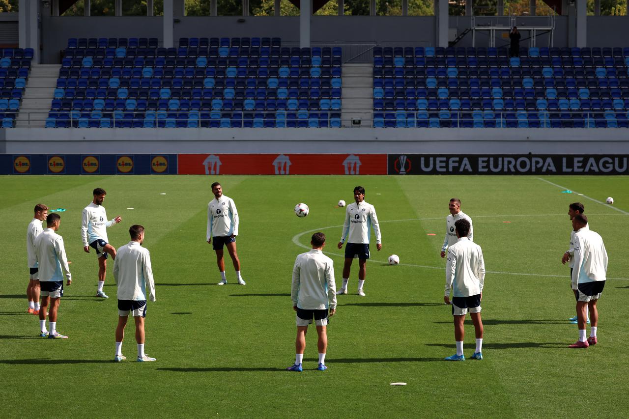 UEFA Europa League - Maccabi Tel Aviv Training