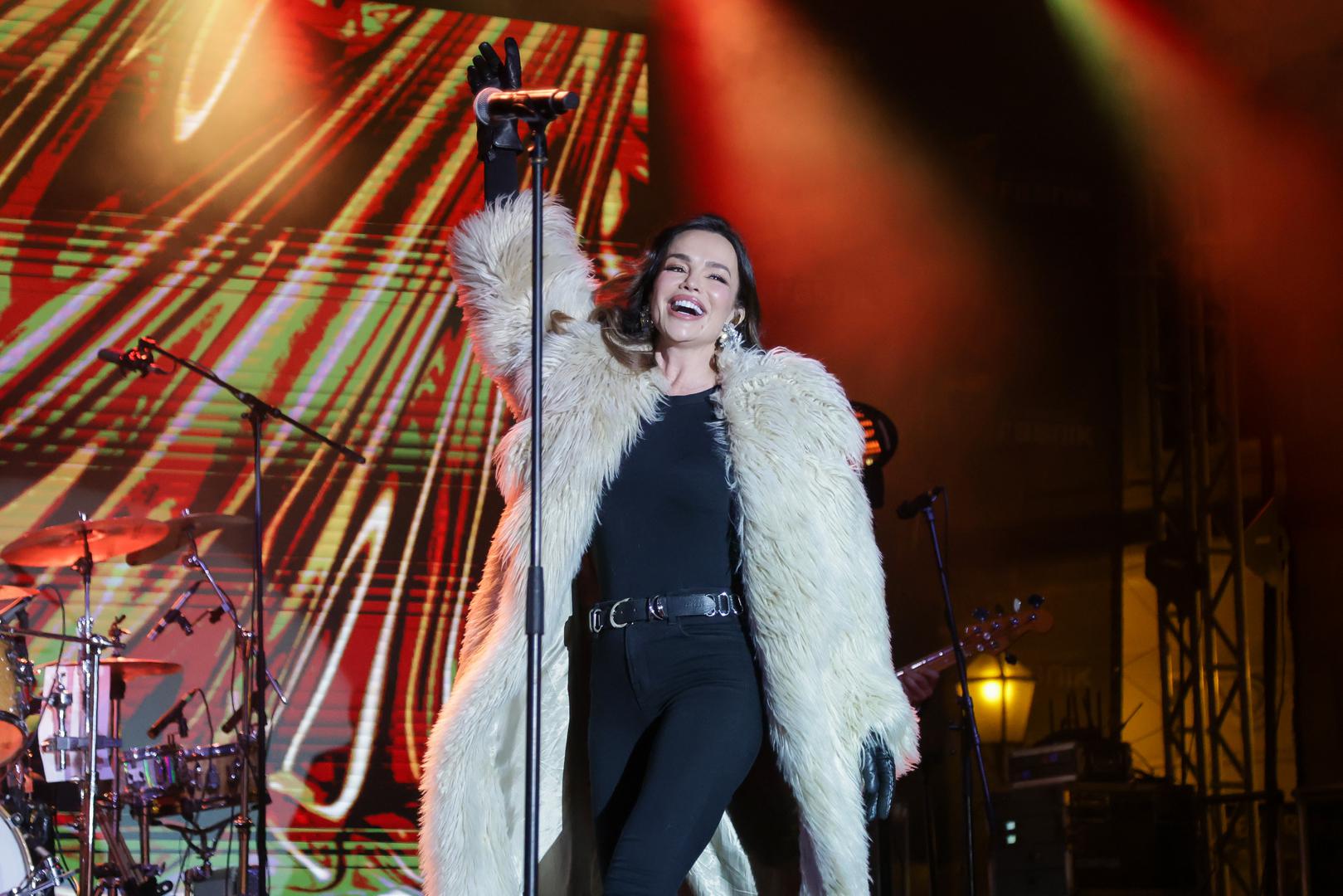 Severina je sinoć nastupila u Samoboru i napravila je ludu atmosferu na otvorenju Samoborskog fašnika.