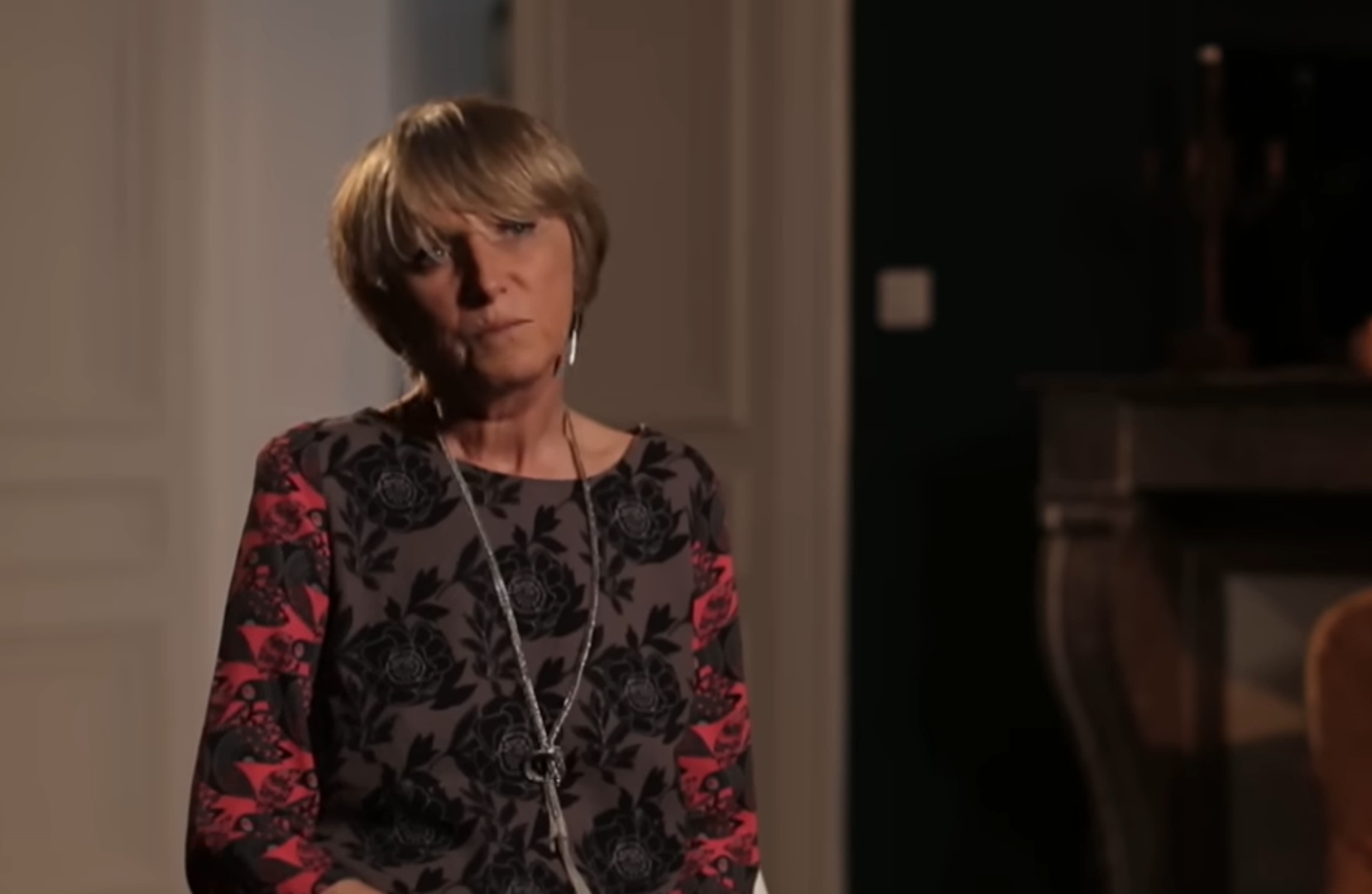 Francuska književnica Anne Bert umrla je 2. listopada 2017. u Belgiji, gdje je otišla kako bi mogla ostvariti pravo na eutanaziju. Bolovala je od amiotrofične lateralne skleroze (ALS), odnosno Charcotove bolesti, zbog koje je postupno gubila sposobnost samostalnog kretanja i obavljanja svakodnevnih aktivnosti.