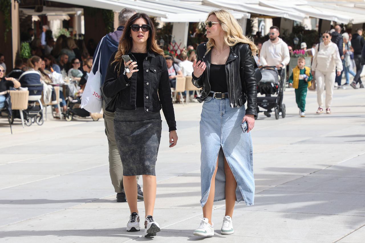 Dubrovnik: Turisti u šetnji po gradu 