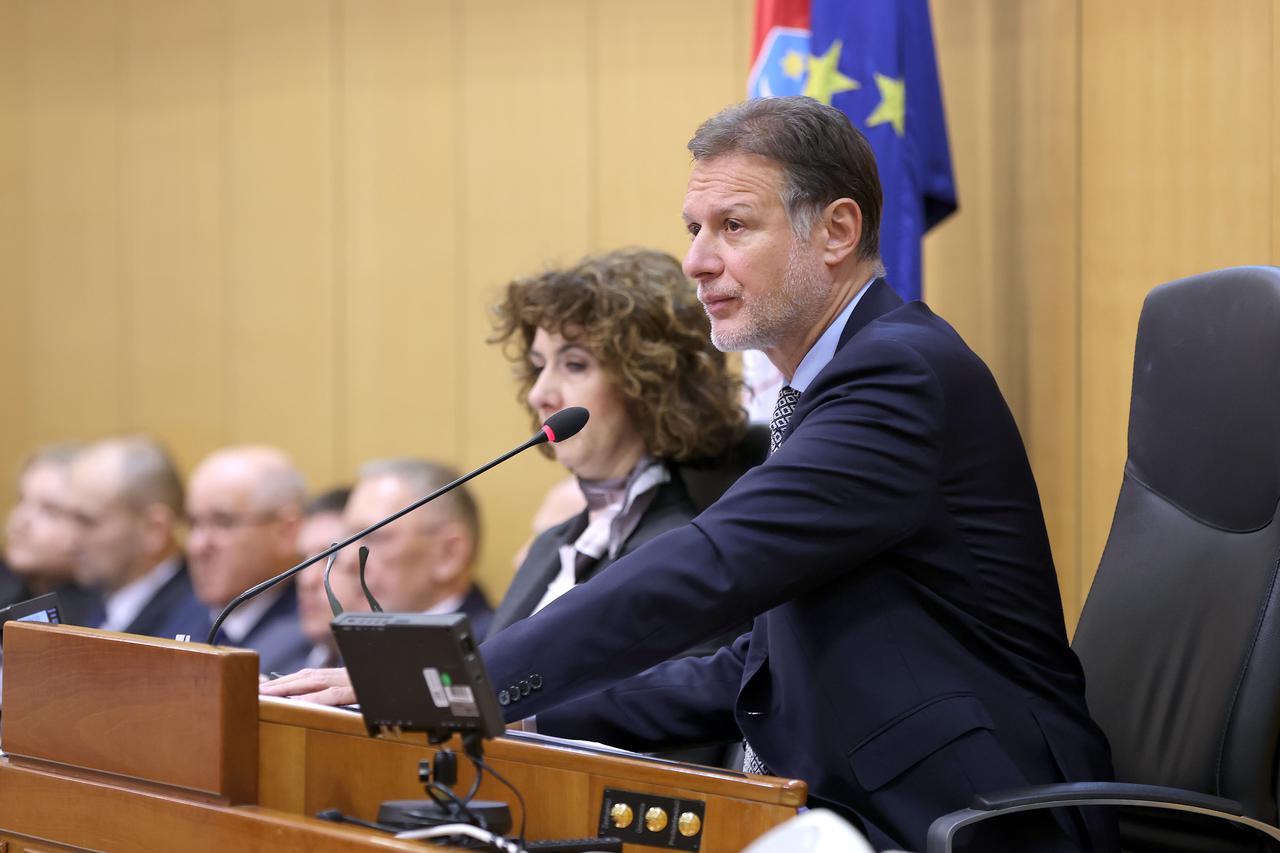 Zagreb: Pocela 21. sjednica Hrvatskoga sabora