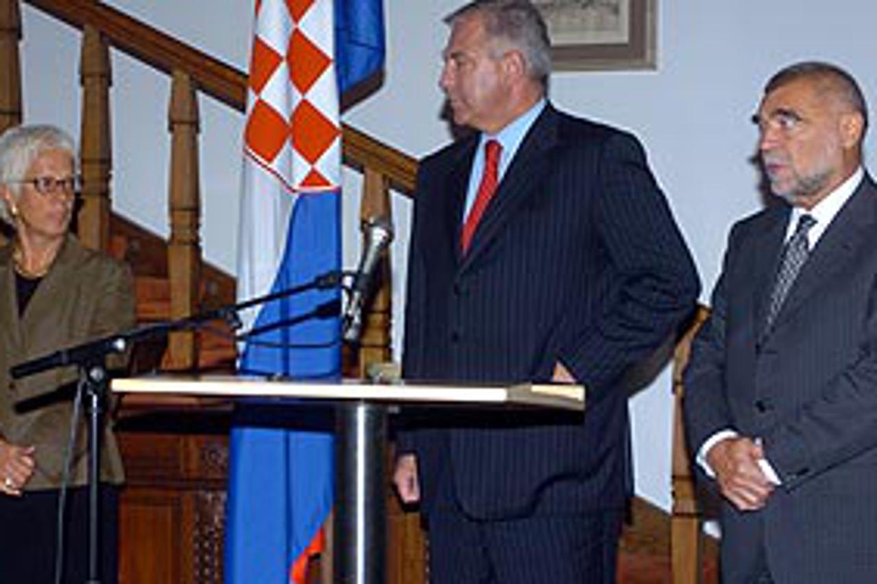 Premijer Sanader i predsjednik Mesić nisu imali razloga za osmijeh nakon sastanka s Del Ponte