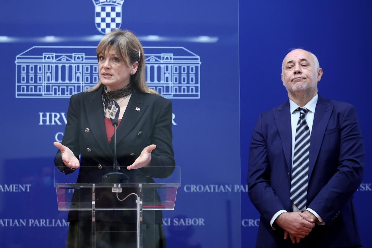 Zagreb: Karolina Vidović Krišti i Milan Vrkljan održali su konferenciju za medije