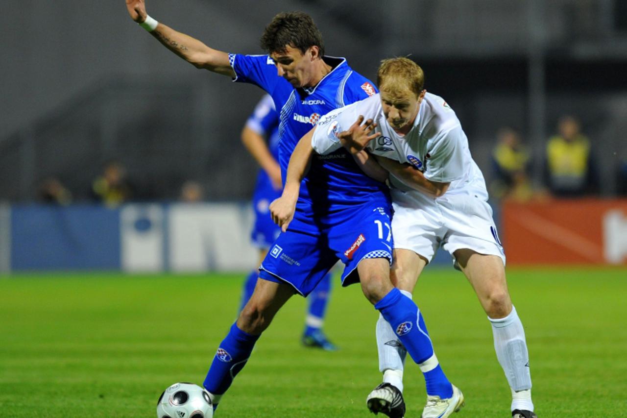 Mario Mandzukic Senijad Ibričić