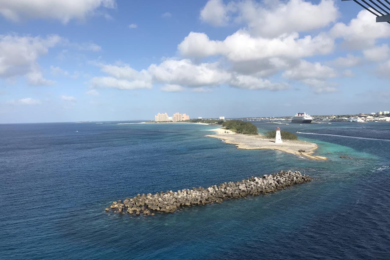 TRV-WLT-BAHAMAS-CRUISE-CAPACITY-1-OS