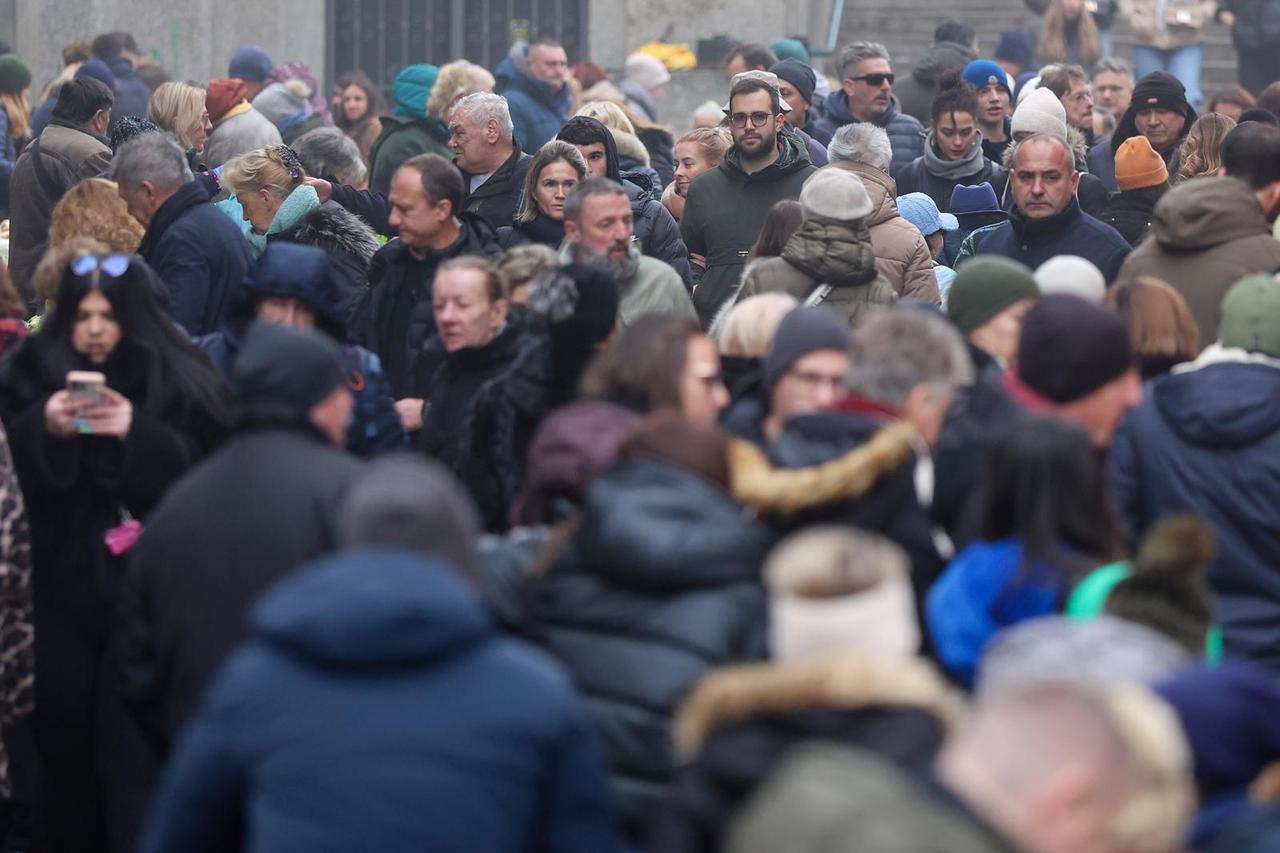 Zagreb: Blagdanska svakodnevica u središtu grada
