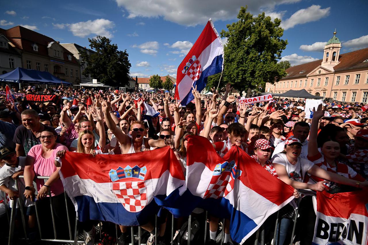 Neuruppin je spreman za dolazak Vatrenih