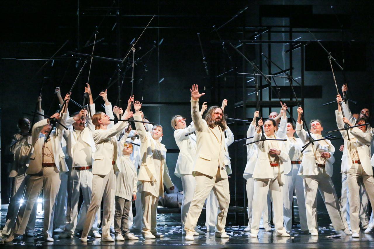 Opera "Lennon"