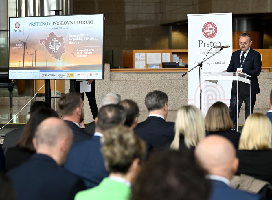 Zagreb: Prstenov poslovni forum Zagreb 2022. organiziran u Nacionalnoj i sveučilišnoj knjižnici