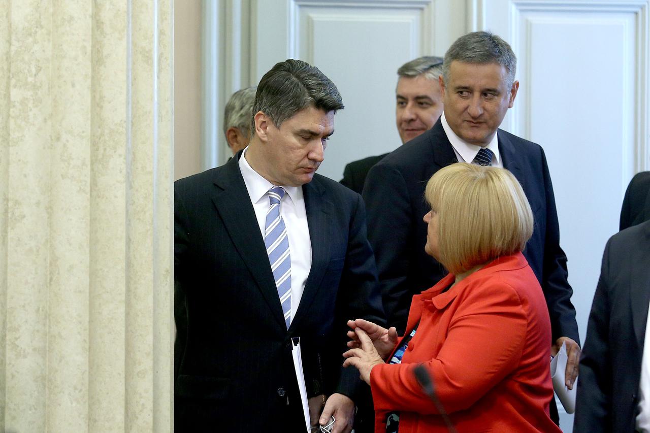 17.09.2014., Zagreb - Usvajanjem dnevnog reda i aktualnim prijepodnevom pocela je 14. sjednica Hrvatskog sabora. Premijer Zoran Milanovic, Tomislav Karamarko, Anka Mrak Taritas.  Photo: Patrik Macek/PIXSELL