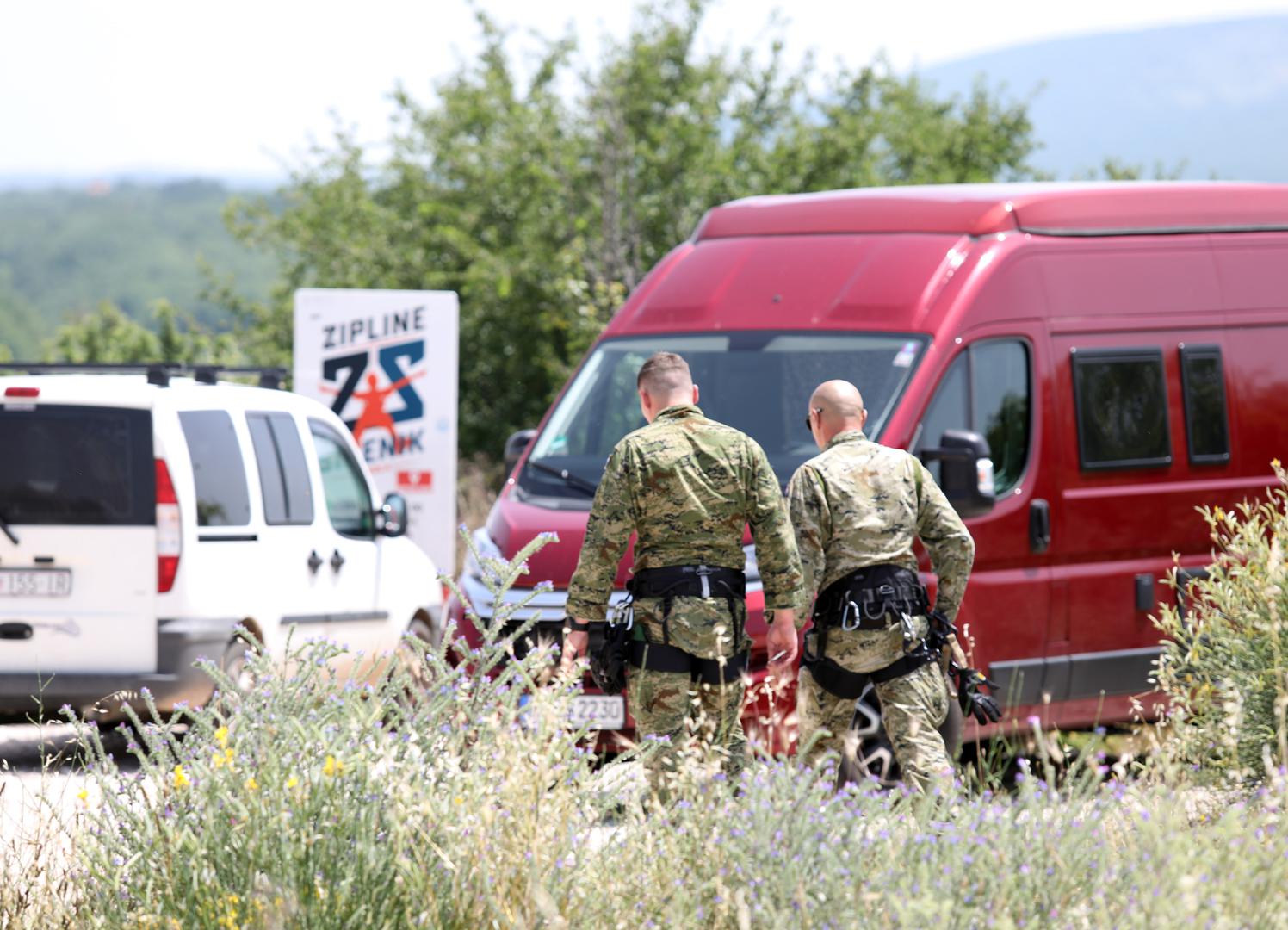 21.06.2023., Pakovo Selo - U kanjonu rijeke Cikole na podrucju Pakova Sela u Sibensko-kninskoj zupaniji srusio se helikopter madjarskih oruzanih snaga koji se u Hrvatskoj nalazi na obuci. Photo: Dusko Jaramaz/PIXSELL