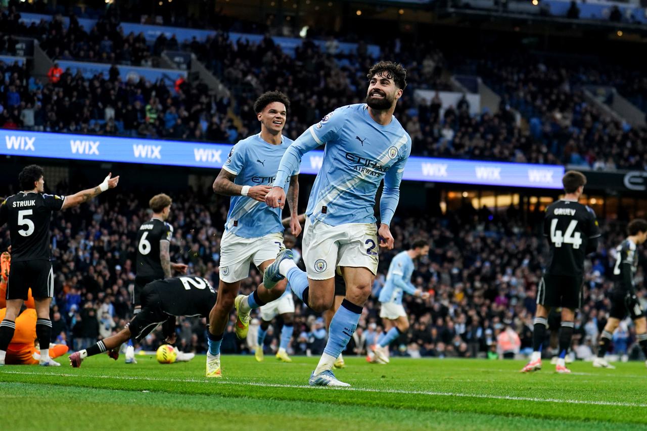 Manchester City v Leeds United - Premier League - Etihad Stadium