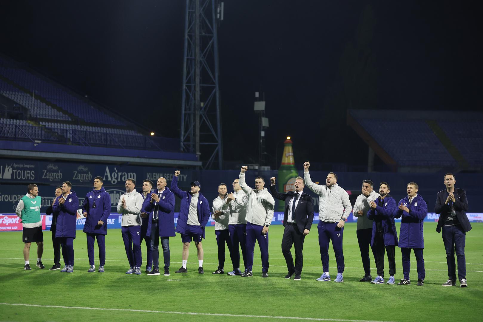 Nakon utakmice krenulo je veliko slavlje na Maksimiru pred 15 tisuća ljudi.