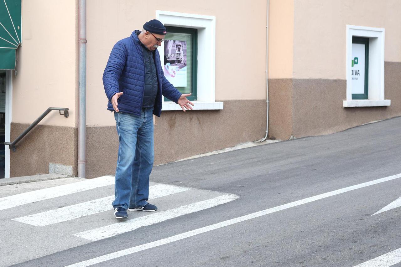 Neobični pješački prijelaz kod šibenske poliklinike zbunjuje pješake