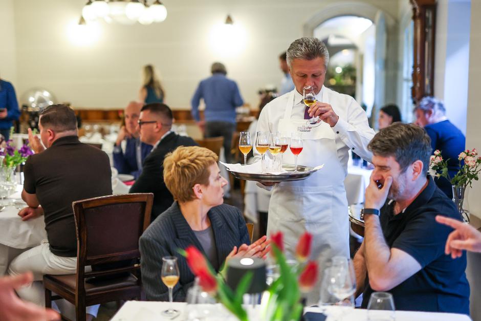 Zagreb: Događaj Vino uz žlicu u restoranu Gallo