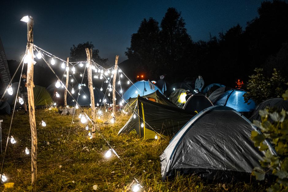 Najveća planinarska avantura HIGHLANDER Velebit odvela sudionike s planine na more