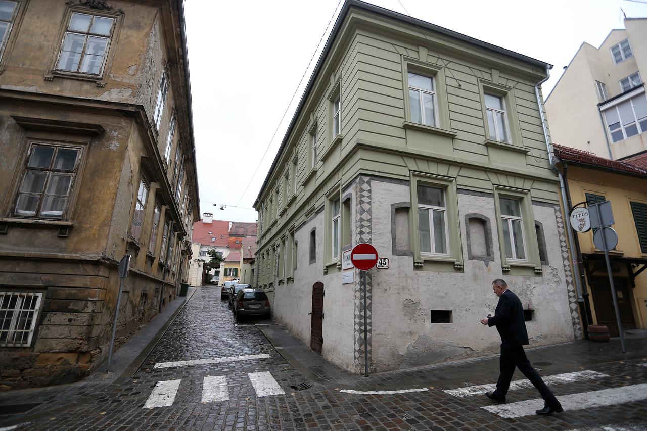 19.02.2016., Ulica Vatroslava Lisinskog 2, Zagreb - Kuca u kojoj je nekada zivio paleontolog, arheolog i geolog Dragutin Gorjanovic-Kramberger.  Photo: Dalibor Urukalovic/PIXSELL