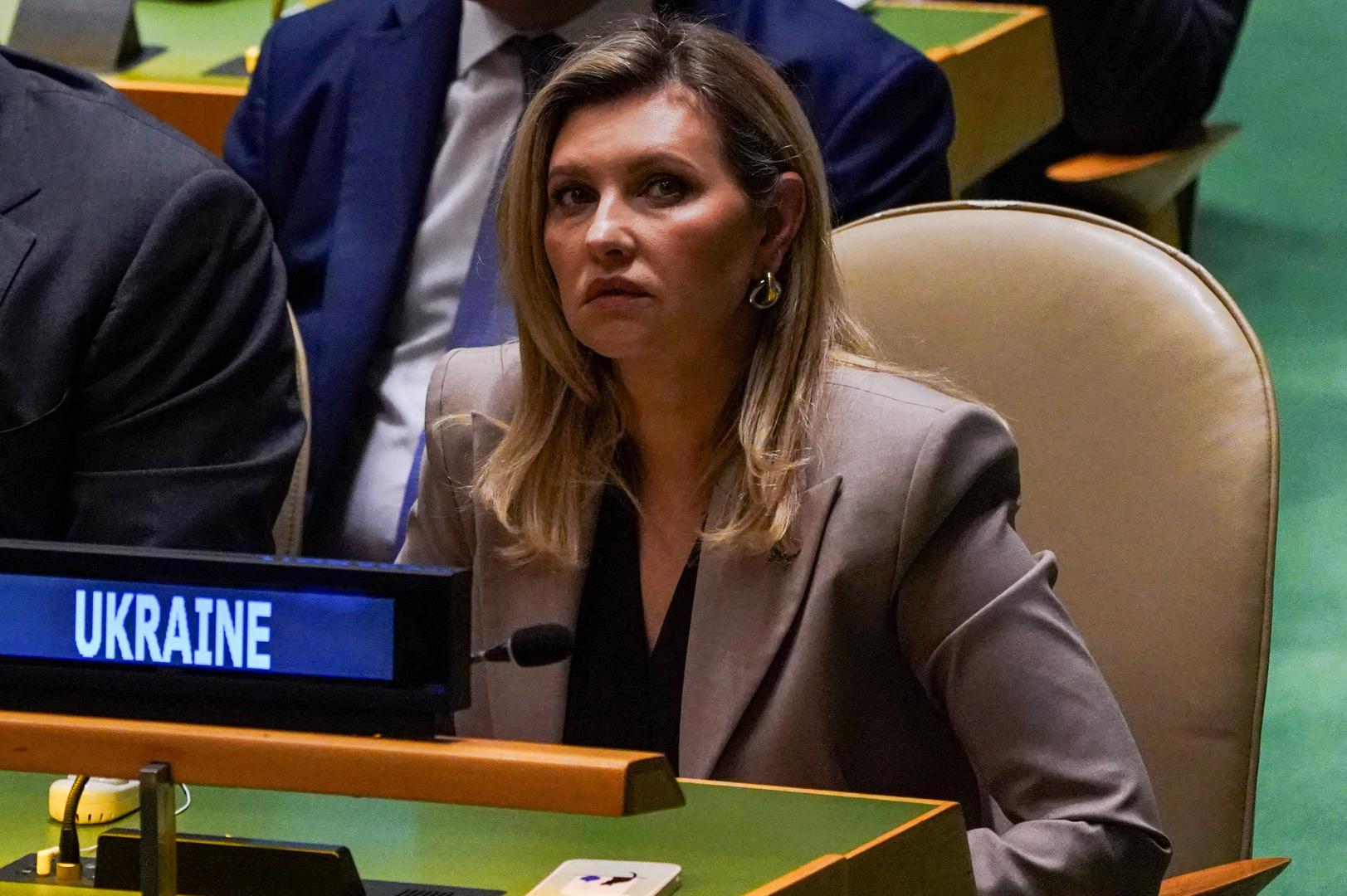 Ukrajinski predsjednik Volodimir Zelenskij je u srijedu u Ujedinjenim narodima pozvao svjetske vođe na suradnju kako bi zajedno zaustavili ruski rat u Ukrajini  te optužio ruskog predsjednika Vladimira Putina da sukob želi proširiti izvan Ukrajine.